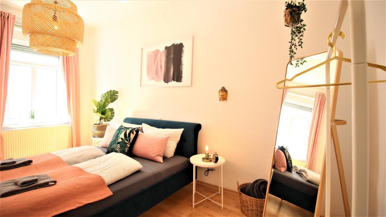 Homie Stay Schiestlstrasse - Moderne Altbauapartments, Nahe Stadtzentrum & Weinberge Wurzburgo Exterior foto